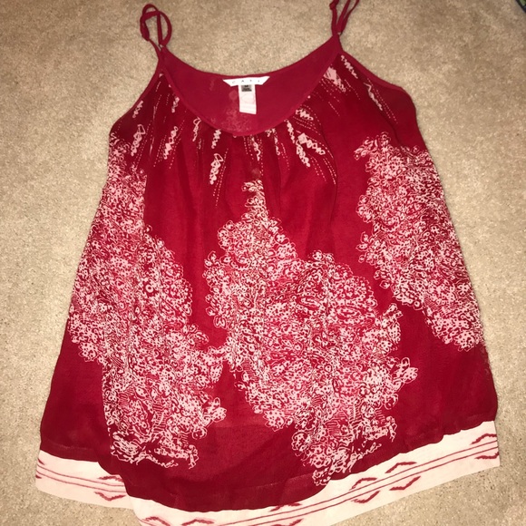 CAbi Tops - red and white pattern chiffon tank